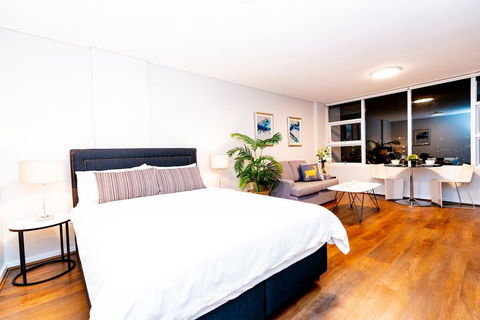 MLB38-Panoramic View Studio Near Sydney Harbour - Tourism Gold Coast 3