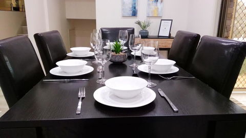 Modern 4-Bedroom House On Cunningham Near Singleton CBD Hunter Valley - Tourism Gold Coast 3