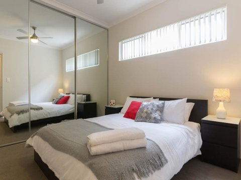 Modern Neat Convenient Apartment Close To Airport - Gold Coast 0
