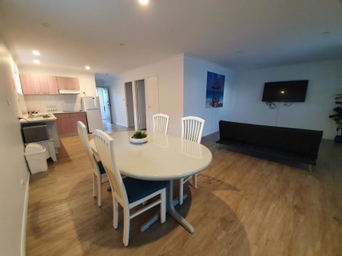Montego Mermaid Beach Motel - Tourism Gold Coast 2