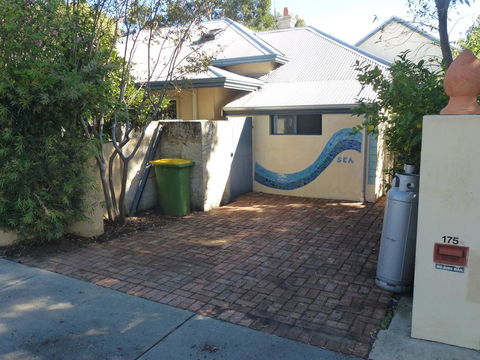 Morgano's Sea - Gold Coast 0
