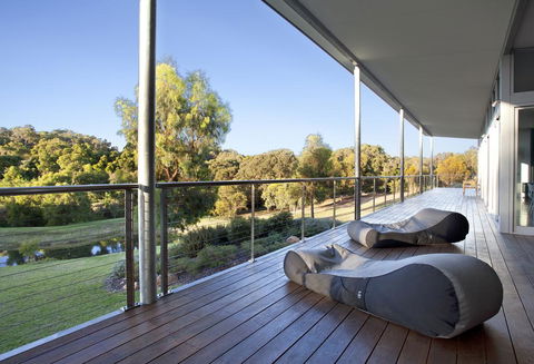 Moriarty Studio - Chic Couples Retreat - Tourism Gold Coast 1