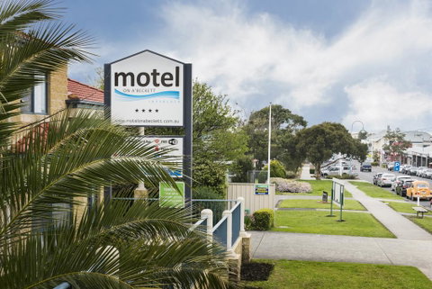 Motel On A'Beckett - Tourism Gold Coast 0