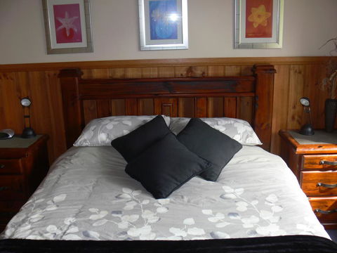 Mountain Hideaway - Tourism Gold Coast 1