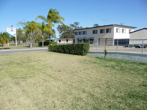 Moura Motel - Gold Coast 2