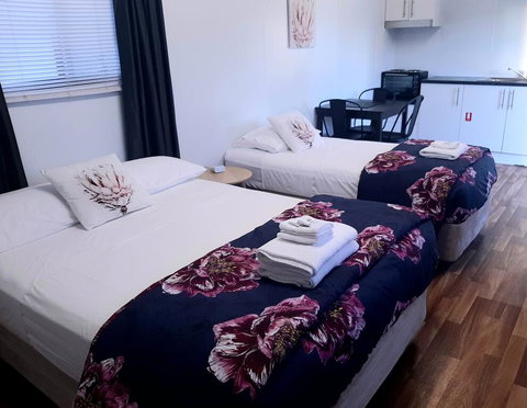 Mt Larcom Tourist Park - Tourism Gold Coast 2