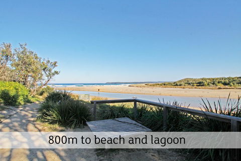 Nanny's Beach House - Tourism Gold Coast 1