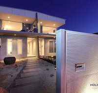 Nautilus Villa Luxury Retreat modern large double beachfront townhouse water views