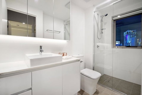 Neo Private Luxury Apartments - Tourism Gold Coast 3