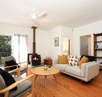 Nest - Pet Friendly - 2 Min Walk to Beach - Tourism Gold Coast