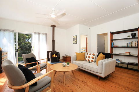 Nest - Pet Friendly - 2 Min Walk To Beach - Tourism Gold Coast 0