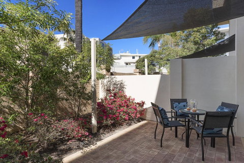 The Peninsula Riverside Serviced Apartments - Tourism Gold Coast 18