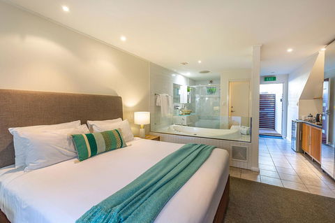 Prideau\'s Of Margaret River - Tourism Gold Coast 36