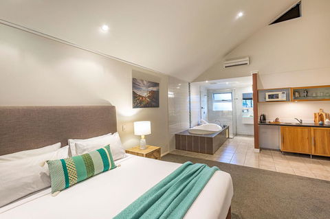 Prideau\'s Of Margaret River - Tourism Gold Coast 4
