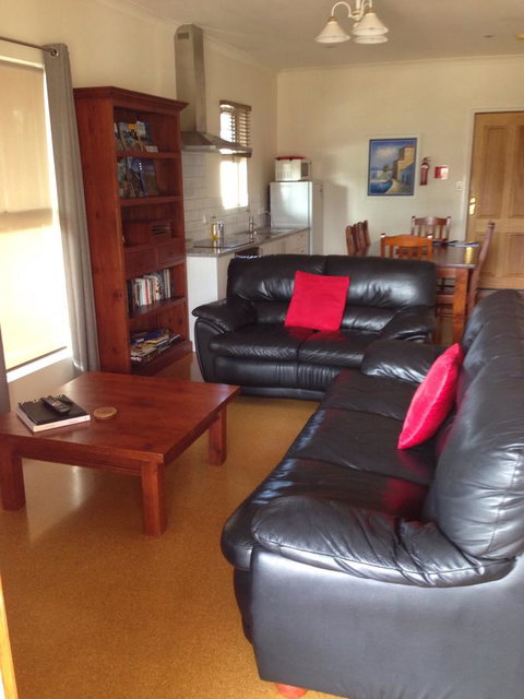 Albany Beachside Accommodation - Gold Coast 1