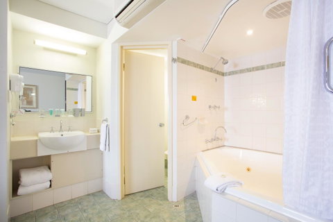 Hotel Northbridge - Tourism Gold Coast 32