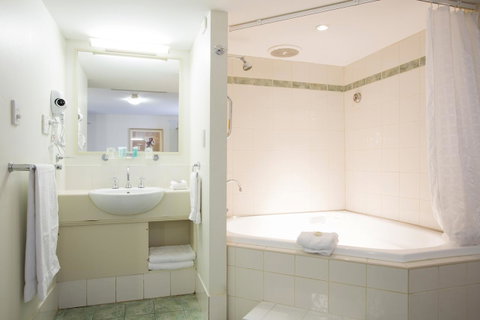 Hotel Northbridge - Tourism Gold Coast 28