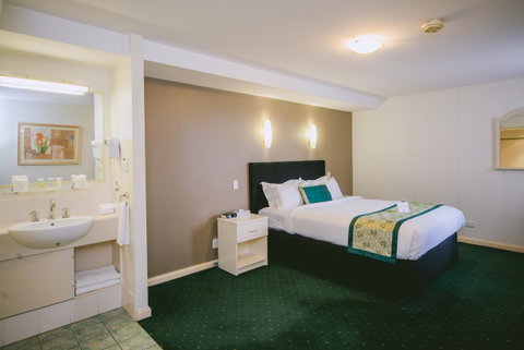 Hotel Northbridge - Tourism Gold Coast 10