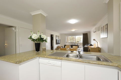 Hillarys Marina Apartment - Tourism Gold Coast 12