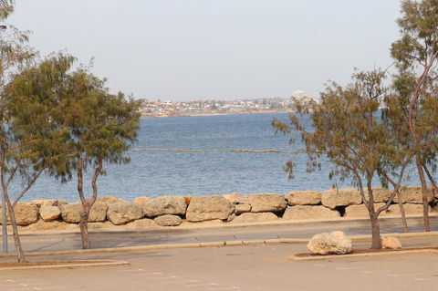 Hillarys Marina Apartment - Tourism Gold Coast 2