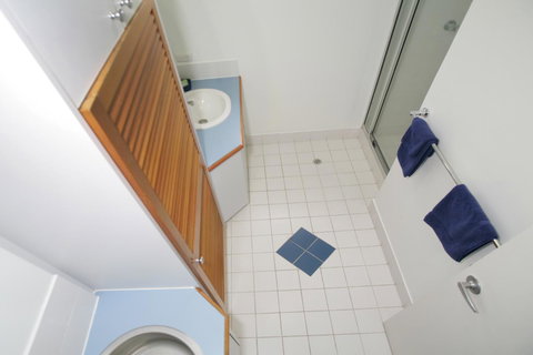 Scarborough Beach Front Resort - Shell Ten - Tourism Gold Coast 9