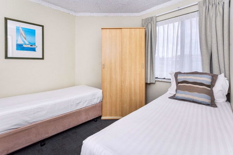 Quality Resort Sorrento Beach - Tourism Gold Coast 33