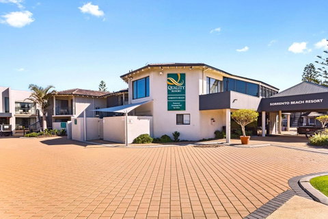 Quality Resort Sorrento Beach - Tourism Gold Coast 28