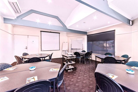 Quality Resort Sorrento Beach - Tourism Gold Coast 25