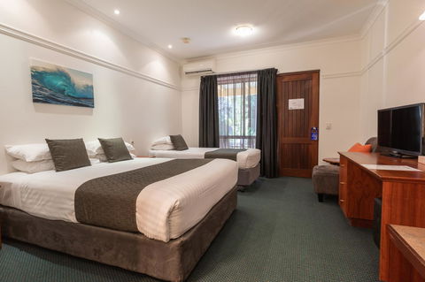 Stay Margaret River - Tourism Gold Coast 13