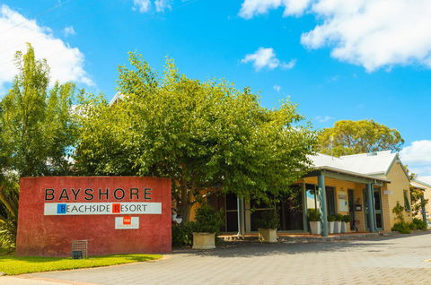 Bayshore Beachside Resort - Tourism Gold Coast 0