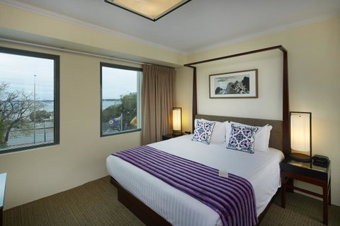 Pagoda Resort & Spa - Tourism Gold Coast 4