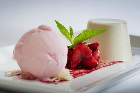 Pagoda Resort & Spa - Tourism Gold Coast 24