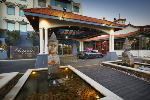 Pagoda Resort & Spa - Tourism Gold Coast 11