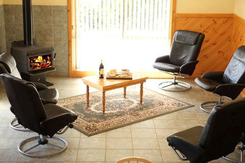 Riverside Retreat Chalets, Walpole - Tourism Gold Coast 9