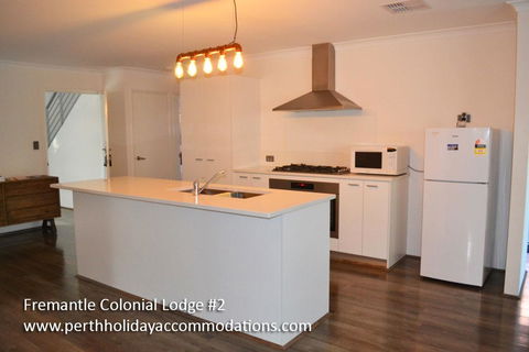 Fremantle Colonial Home - Tourism Gold Coast 0