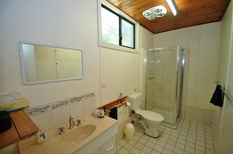 Treenbrook Cottages - Tourism Gold Coast 16