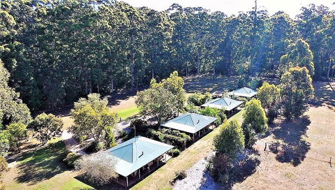 Treenbrook Cottages - Tourism Gold Coast 2