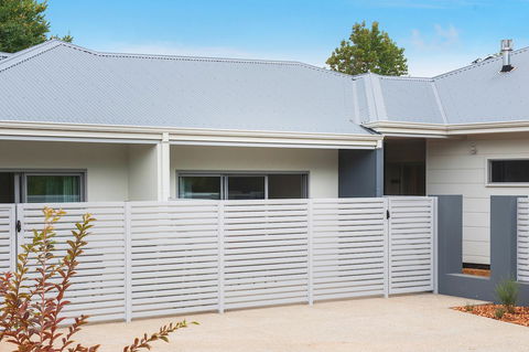 Churchill Studios - Tourism Gold Coast 6
