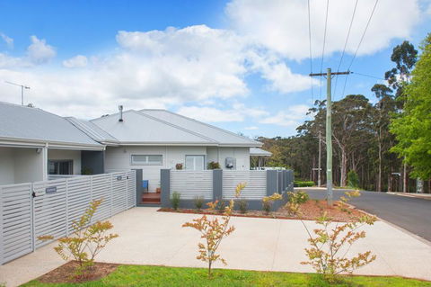 Churchill Studios - Tourism Gold Coast 10