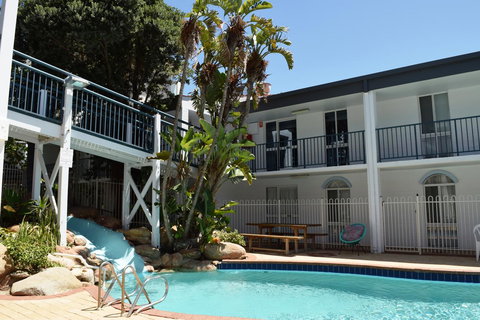 West Beach Lagoon 206 - Sleeps Three! Value!!! - Tourism Gold Coast 20