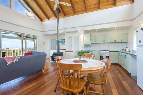 Surfside Ocean Beach Denmark Holiday Accommodation - Gold Coast 21