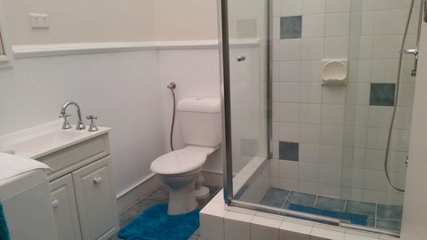 Island View Villas - Tourism Gold Coast 6