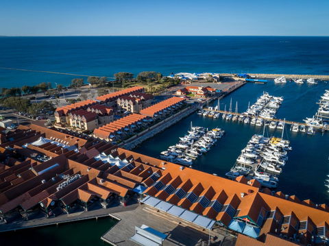 Hillarys Harbour Resort - Tourism Gold Coast 4