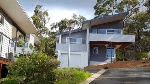 Cape Villas - Tourism Gold Coast 0