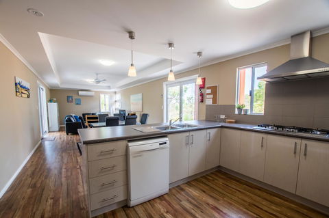 Cape Howe Cottages - Tourism Gold Coast 43