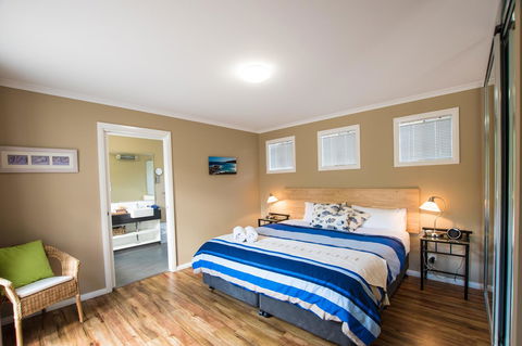 Cape Howe Cottages - Tourism Gold Coast 40