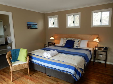 Cape Howe Cottages - Tourism Gold Coast 3