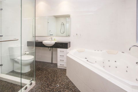 12/26 Yallingup Beach Road - Tourism Gold Coast 5