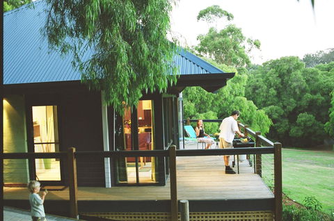 Waterfall Cottages - Tourism Gold Coast 1