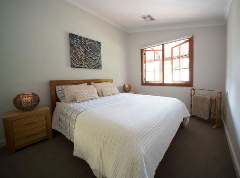 The Farmhouse - Tourism Gold Coast 6